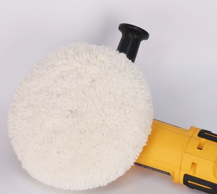 중국 제조업체는 자동차 페인트 표면 관리 및 광택을 위해 단면 및 양면 울 볼을 사용합니다.