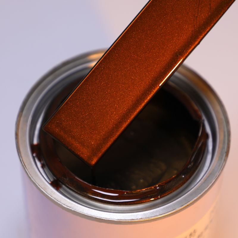 환경 친화적 인 낮은 VOC 높은 광택과 UV 저항력있는 갈색 자동차 페인트